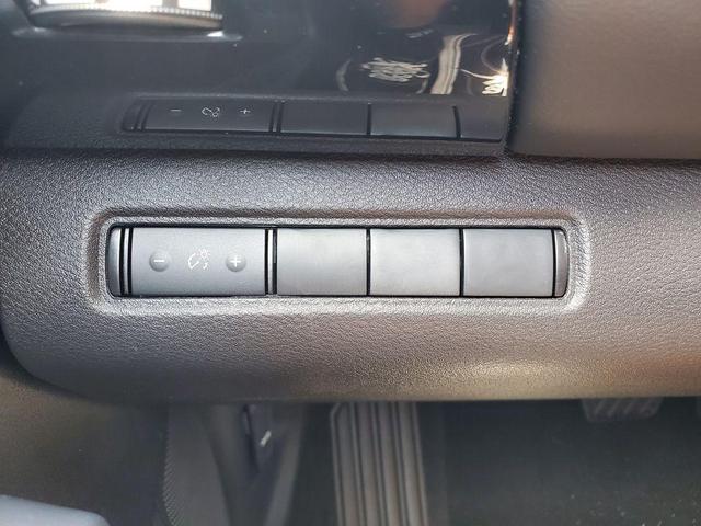 Photo of 2025 Super Black Nissan Pathfinder