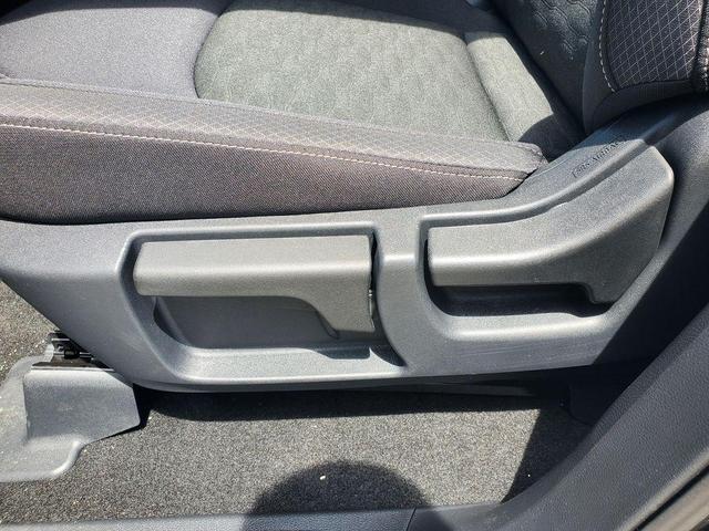 Photo of 2025 Super Black Nissan Pathfinder