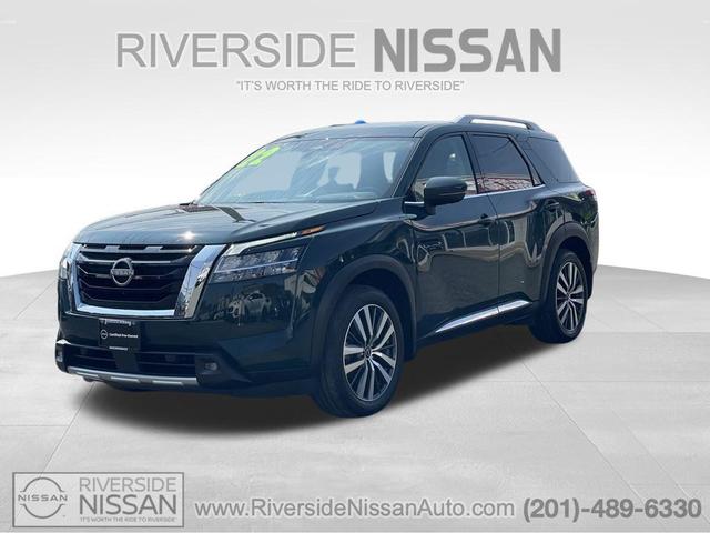 2022 Nissan Pathfinder