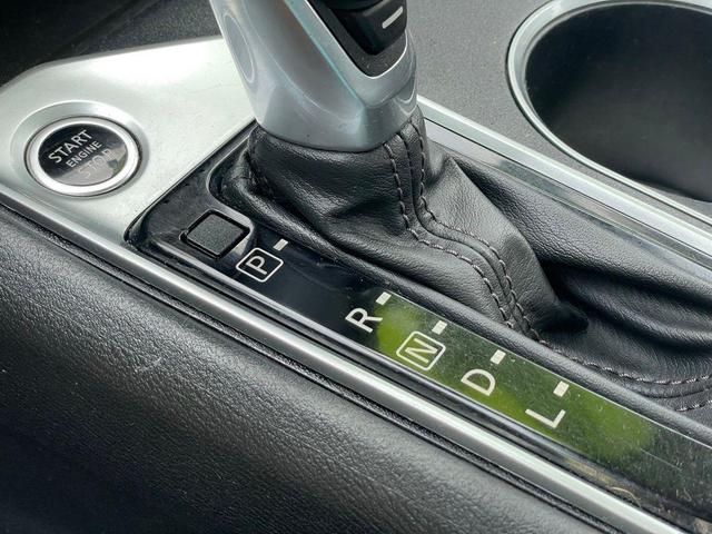 Photo of 2019 Storm Blue Metallic Nissan Altima
