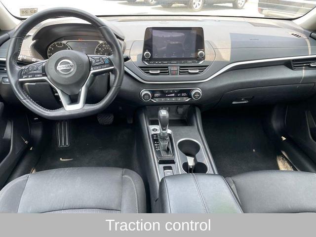 Photo of 2019 Storm Blue Metallic Nissan Altima