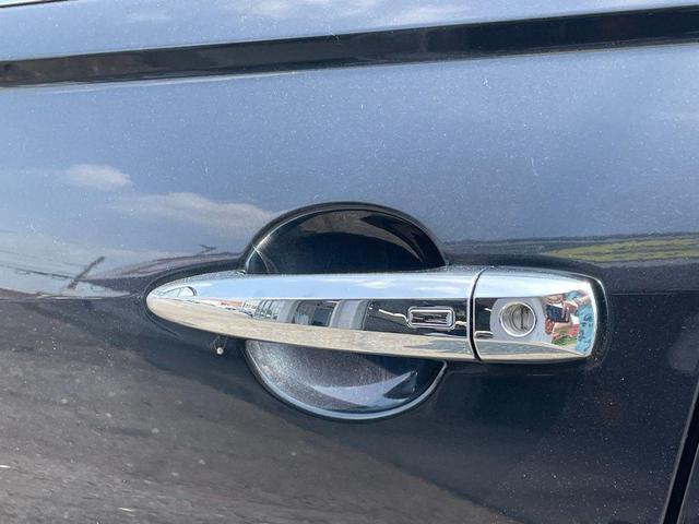 Photo of 2019 Storm Blue Metallic Nissan Altima