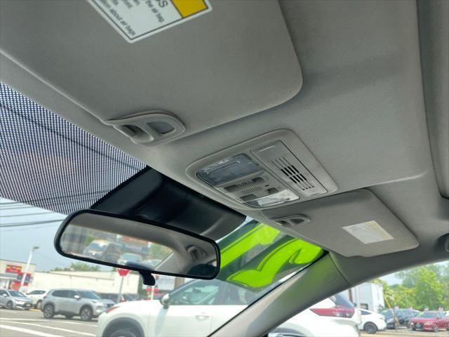 Photo of 2021 Lunar Silver Metallic Honda Civic