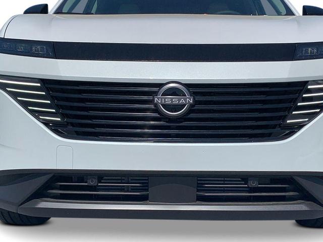Photo of 2025 White Pearl Nissan Murano