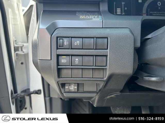 Photo of 2024 Ice Cap Toyota Tacoma