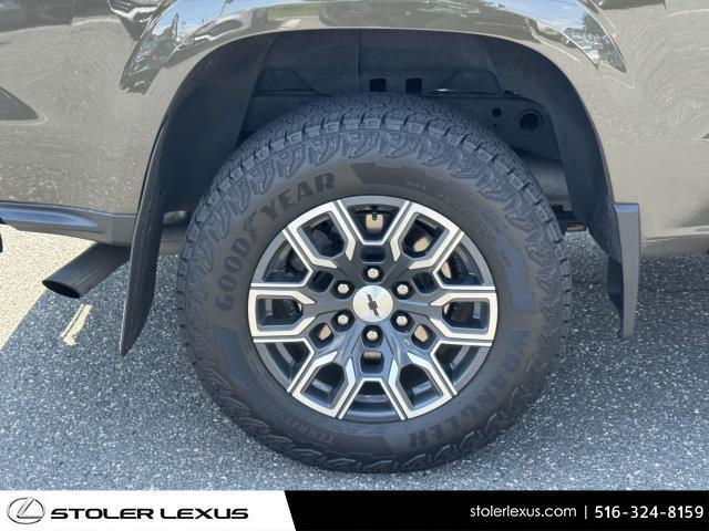 Photo of 2024 Harvest Bronze Metallic Chevrolet Colorado