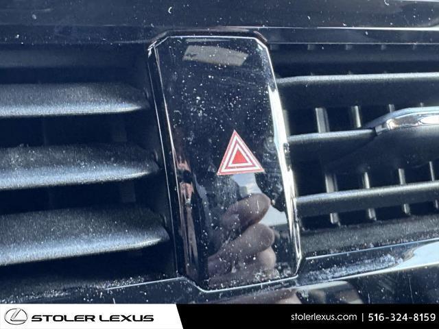 Photo of 2023 Eminent White Pearl Lexus GX 460