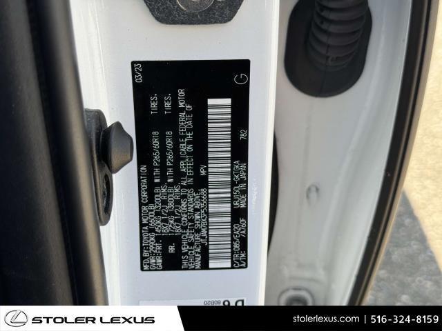 Photo of 2023 Eminent White Pearl Lexus GX 460