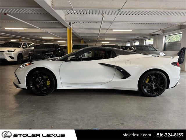 Photo of 2021 Arctic White Chevrolet Corvette