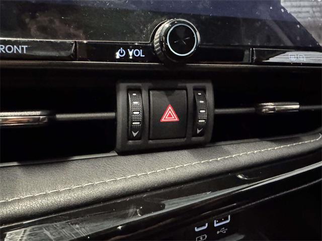 Photo of 2023 Atomic Silver Lexus NX 350