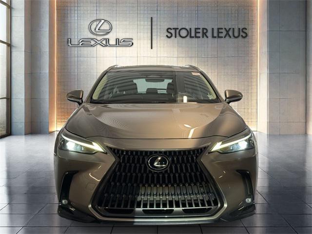 Photo of 2023 Atomic Silver Lexus NX 350