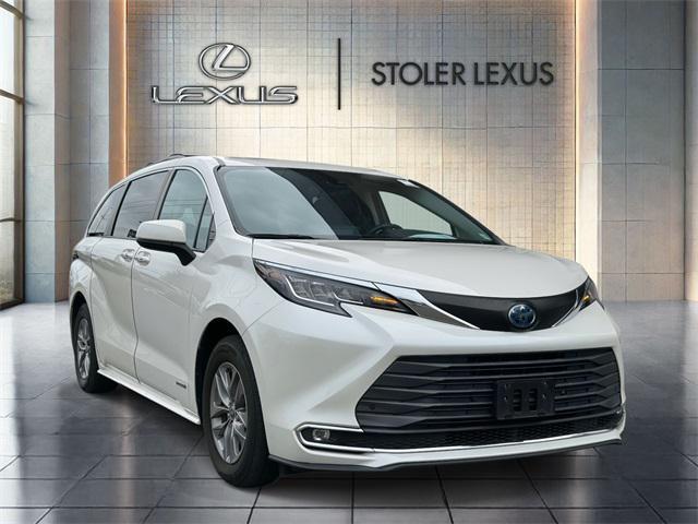 2021 Toyota Sienna