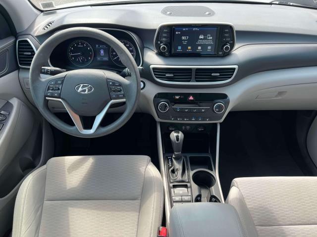 Photo of 2019 Molten Silver Hyundai TUCSON