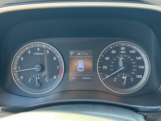 Photo of 2019 Molten Silver Hyundai TUCSON