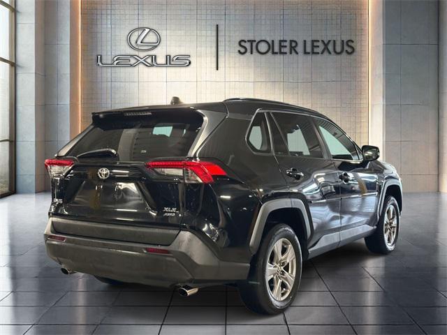 Photo of 2022 Midnight Black Metallic Toyota RAV4