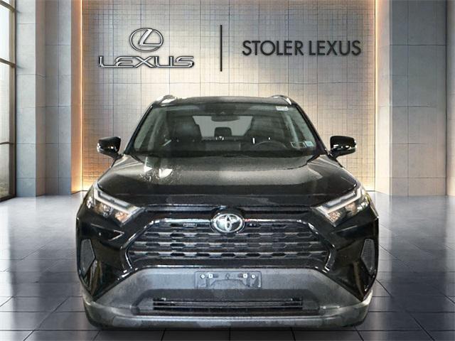 Photo of 2022 Midnight Black Metallic Toyota RAV4