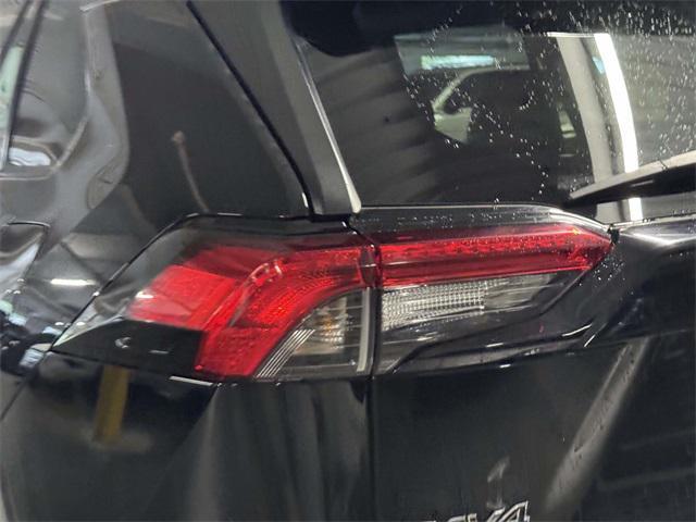 Photo of 2022 Midnight Black Metallic Toyota RAV4