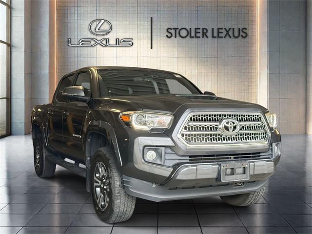 Photo of 2017 Magnetic Gray Metallic Toyota Tacoma