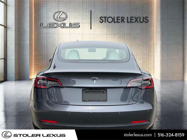 Photo of 2020 Midnight Silver Metallic Tesla Model 3