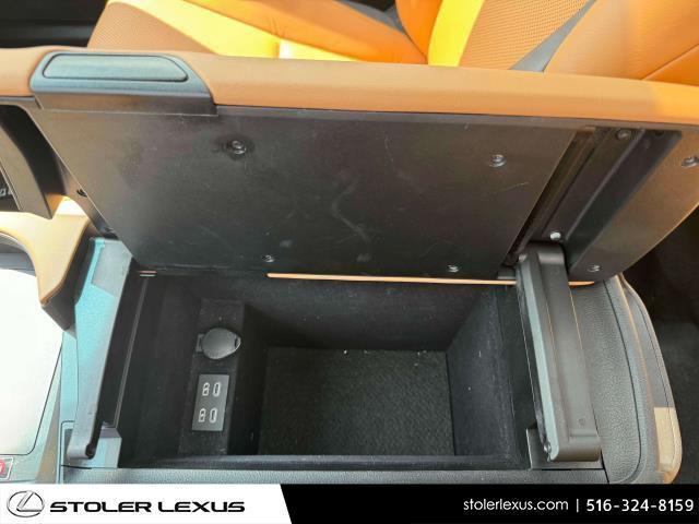 Photo of 2023 Eminent White Pearl Lexus ES 350
