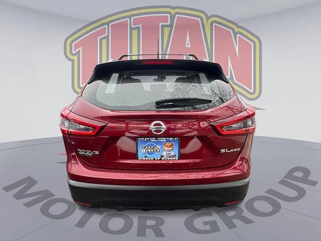 Photo of 2021 Scarlet Ember Nissan Rogue Sport