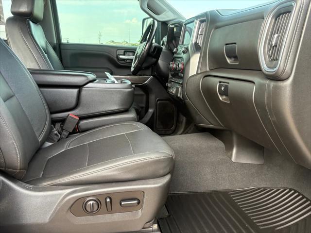 Photo of 2021 Silver Ice Metallic Chevrolet Silverado 2500