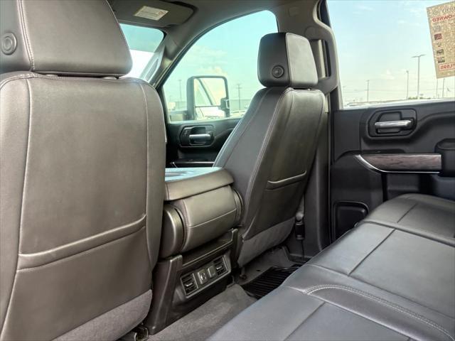 Photo of 2021 Silver Ice Metallic Chevrolet Silverado 2500