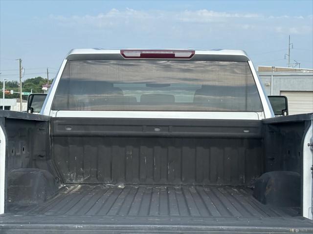 Photo of 2021 Silver Ice Metallic Chevrolet Silverado 2500