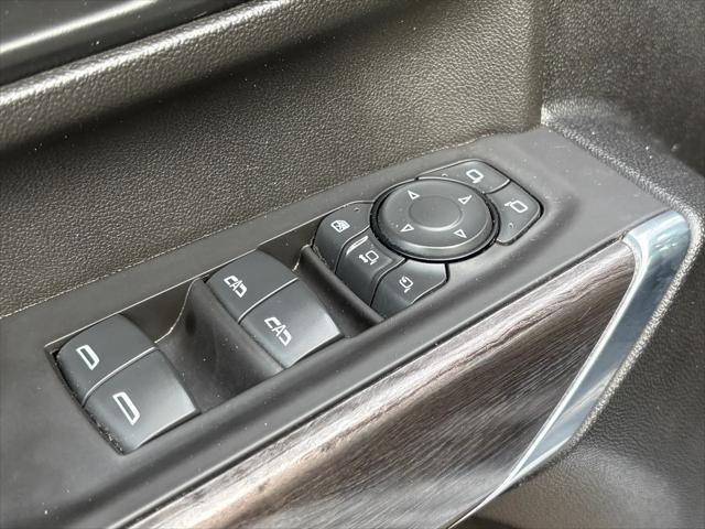 Photo of 2021 Silver Ice Metallic Chevrolet Silverado 2500