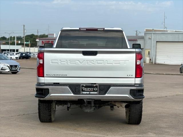 Photo of 2021 Silver Ice Metallic Chevrolet Silverado 2500