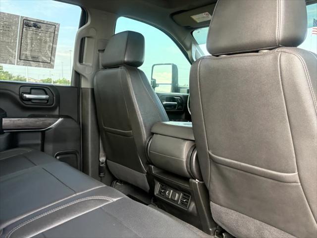 Photo of 2021 Silver Ice Metallic Chevrolet Silverado 2500