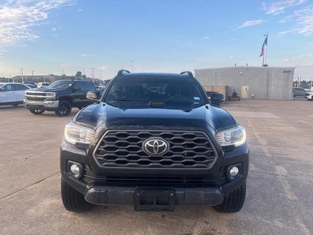 Photo of 2021 Midnight Black Metallic Toyota Tacoma