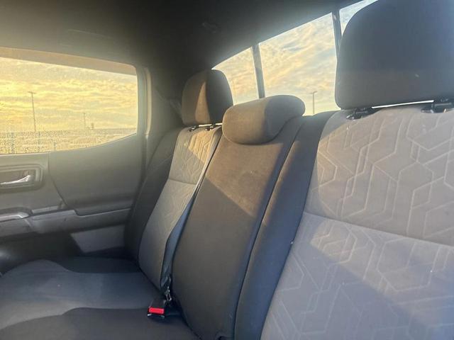 Photo of 2021 Midnight Black Metallic Toyota Tacoma
