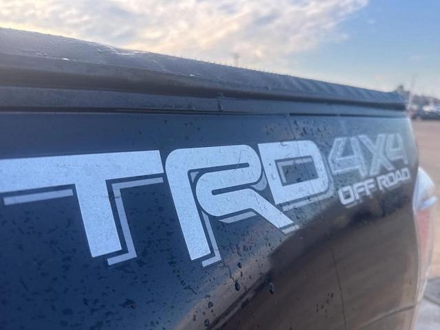 Photo of 2021 Midnight Black Metallic Toyota Tacoma