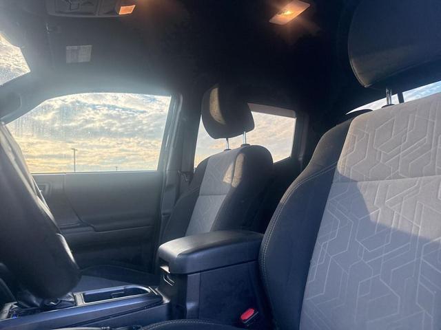 Photo of 2021 Midnight Black Metallic Toyota Tacoma