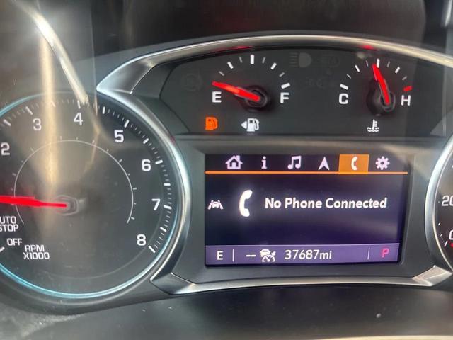 Photo of 2022 Summit White Chevrolet Equinox