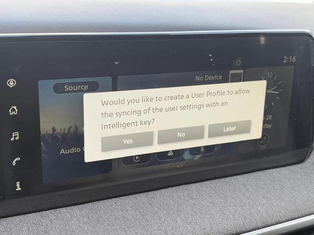 Photo of 2025 KH3 Super Blac Nissan Kicks