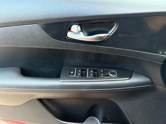 Photo of 2024 Aurora Black Kia Forte