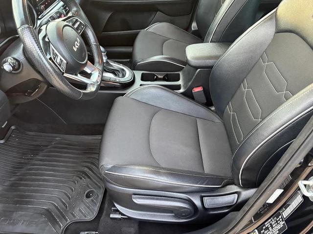 Photo of 2024 Aurora Black Kia Forte