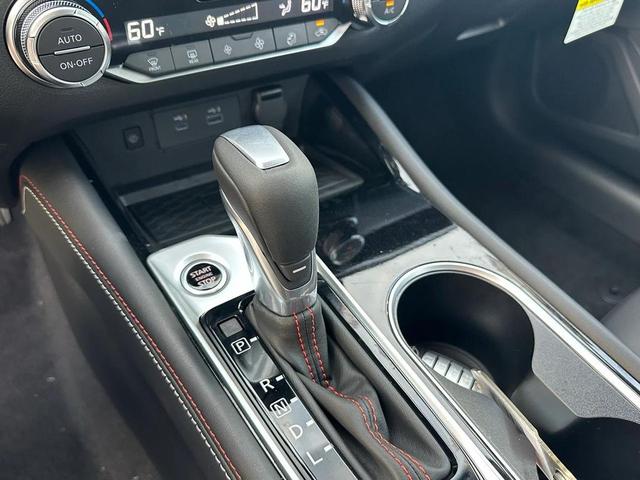 Photo of 2025 QAB  Whit Nissan Altima