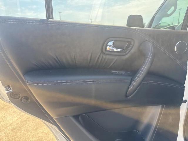 Photo of 2022 Aspen White TriCoat Pearl Nissan Armada