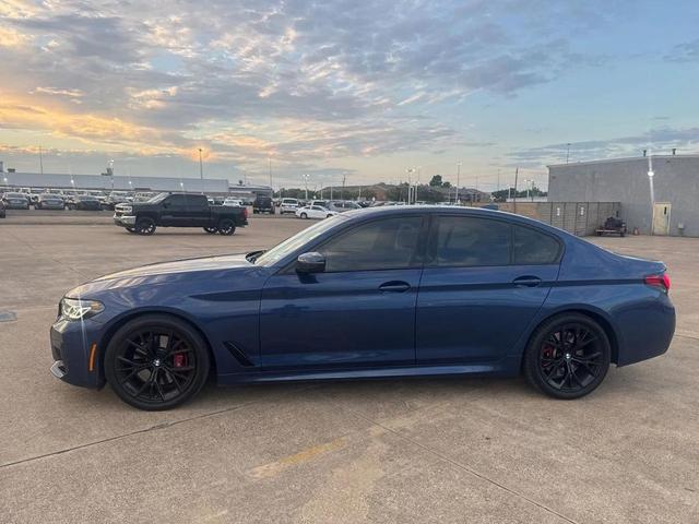 Photo of 2022 Phytonic Blue Metallic BMW 530