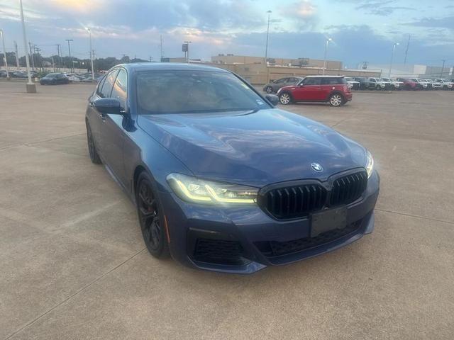 Photo of 2022 Phytonic Blue Metallic BMW 530