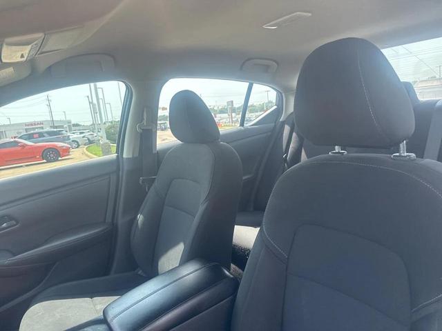 Photo of 2025 Super Black Nissan Sentra