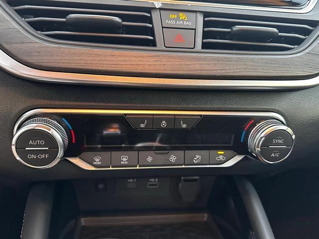 Photo of 2025 Scarlet Ember Nissan Altima