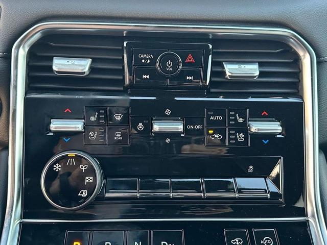 Photo of 2025 KH3 Super Blac Nissan Armada