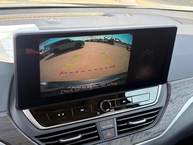 Photo of 2025 Gun Metallic Nissan Altima