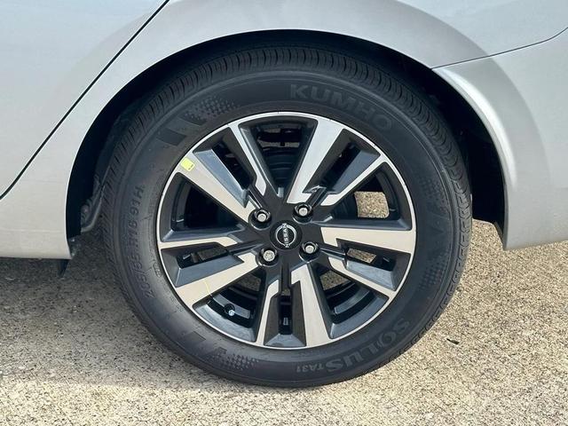 Photo of 2025 K23 Brilliant Nissan Versa