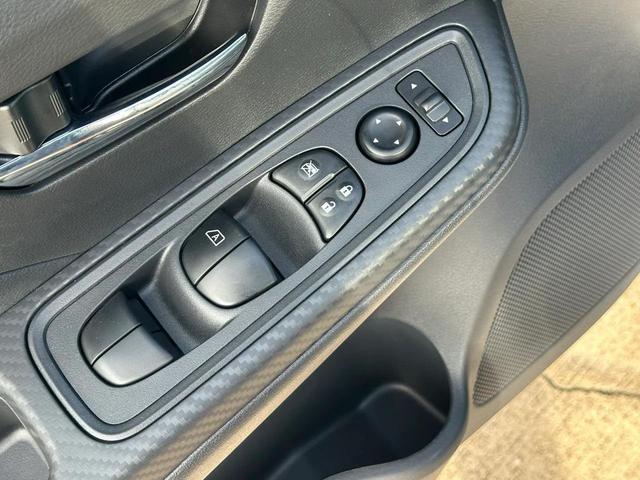 Photo of 2025 K23 Brilliant Nissan Versa