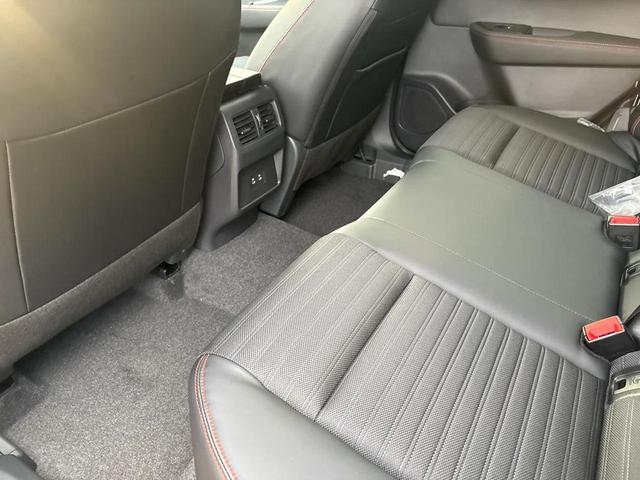 Photo of 2026 Super Black Nissan Rogue